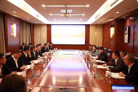 B330CFBAA9FA530E5BB33E3F029_8C0DB4ED_FCED