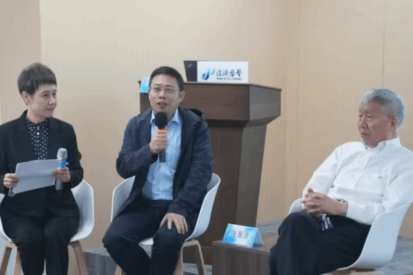 EB8092B172A79F6AA903BA3F64D_D5E3BDDC_14EC9