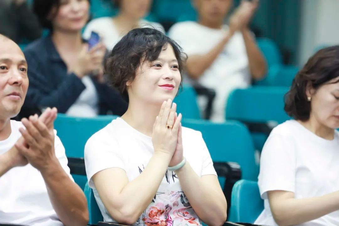 F115EA6C1CF7292D2B620E48DBC_C2D15FDC_126E0