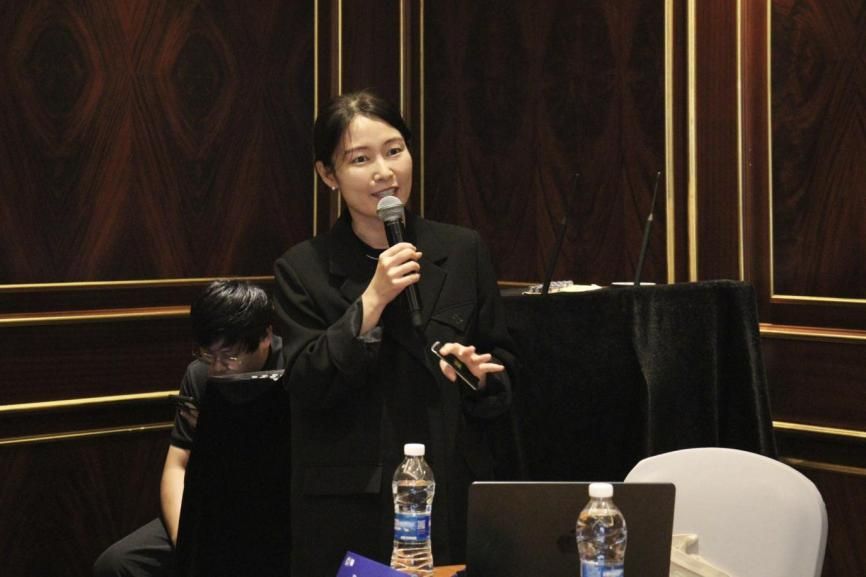 06B4CD5D193520B827340B00F8B_A6195EF9_C54F