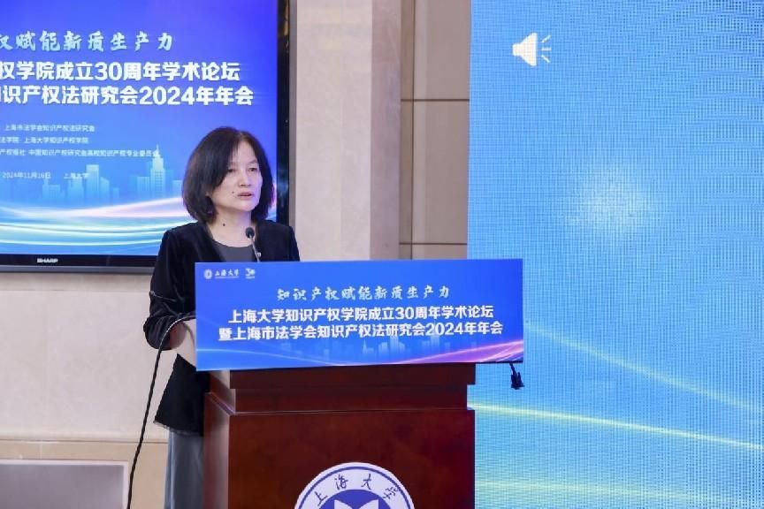 27B563118636F6060D53144FE2C_55A5DBEE_12C81