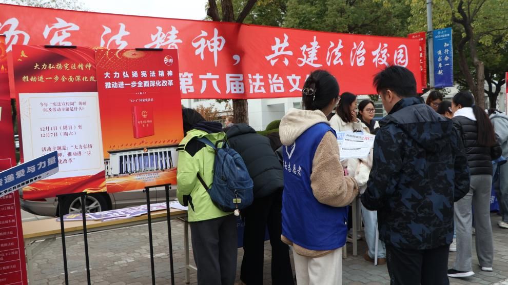 2C7F447AF7945AB14BFF9B8DD7A_95A3C805_1A24E