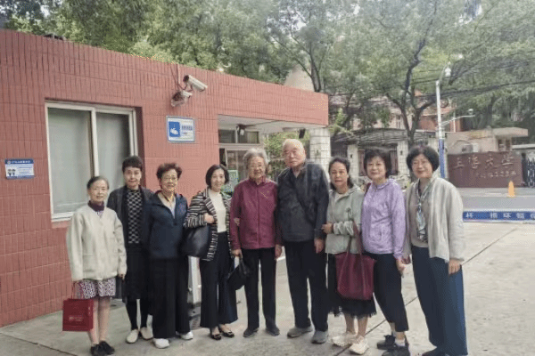 9EF95241751DBC87587E1AB01D4_2DFCD519_24E64